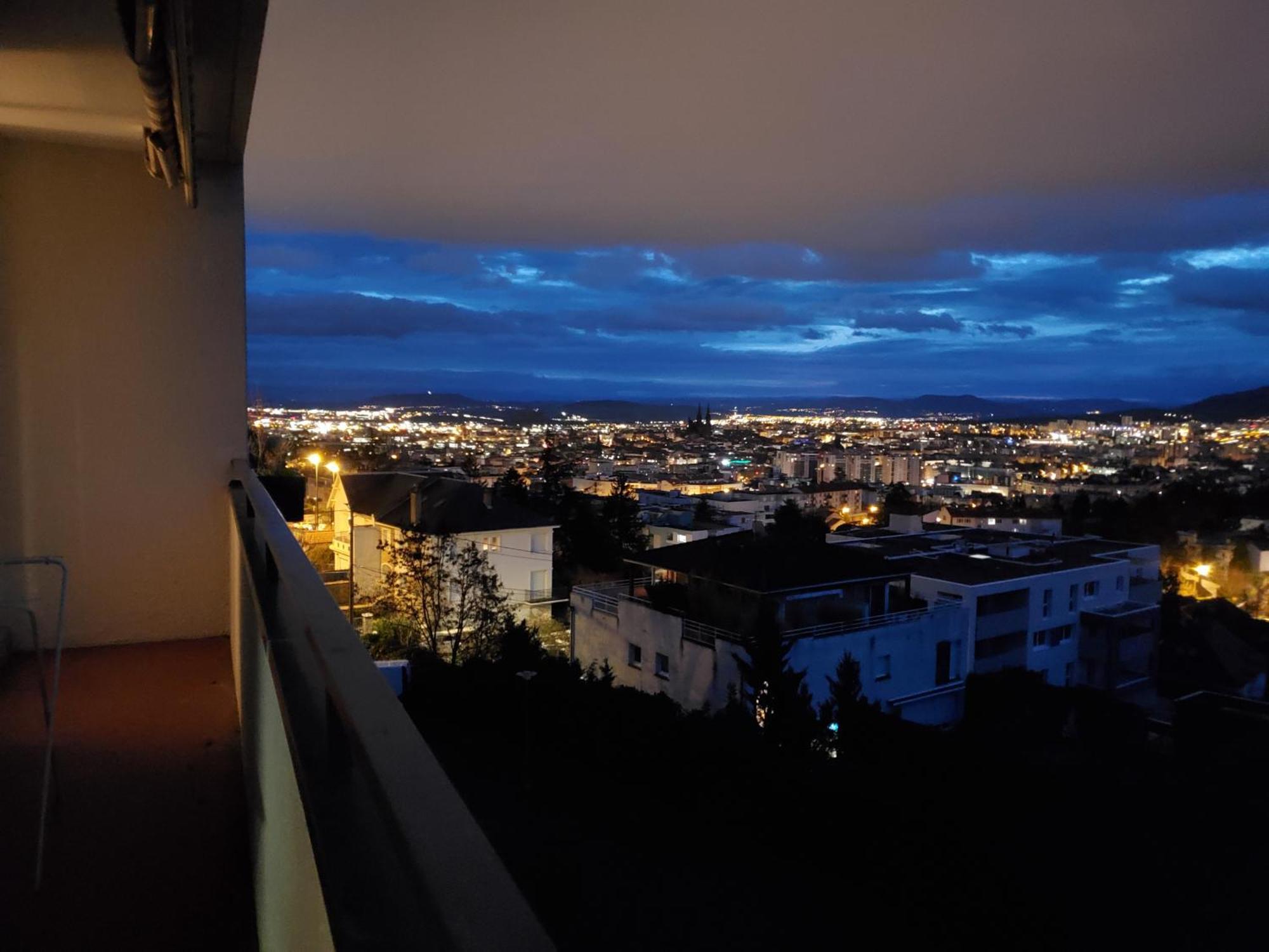 Entre VILLE et NATURE - Les Hauts de Clermont Extérieur photo